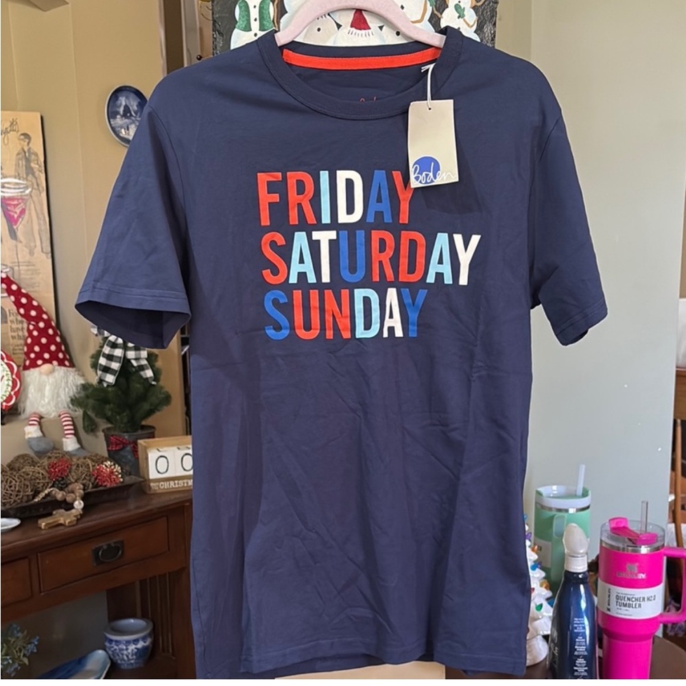 Boden NWT women’s Small navy red t-shirt Friday Saturday Sunday weekend cotton